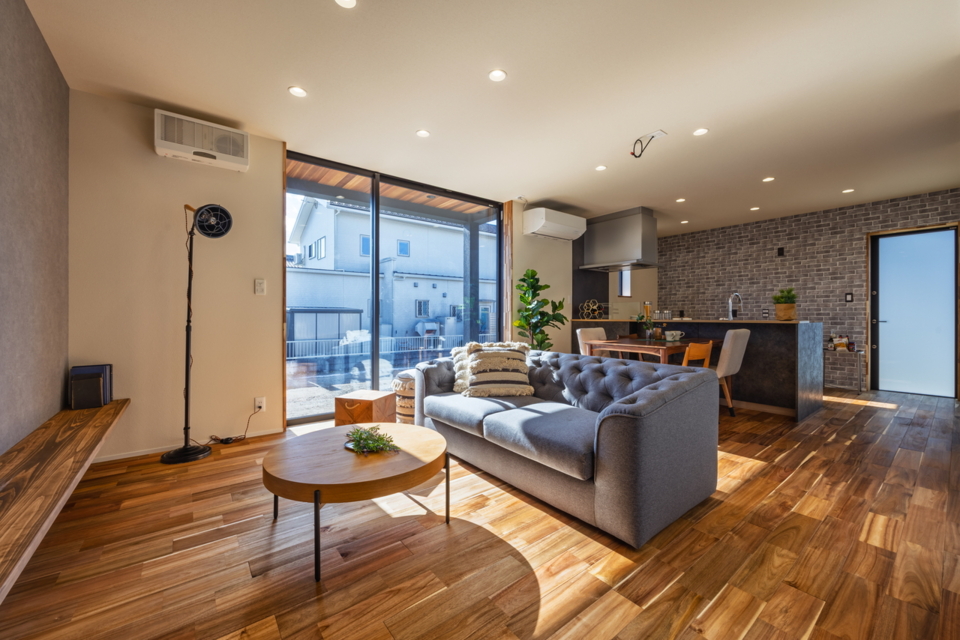 断熱改修リフォームで住み心地良い２世帯住宅へ